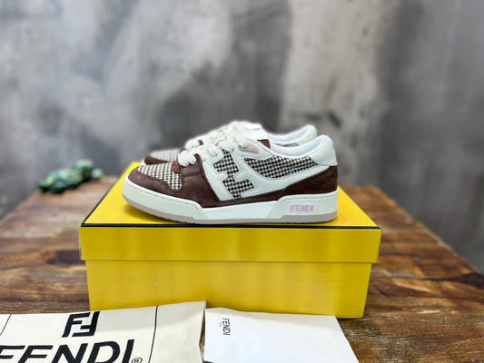 FENDI SNEAKER