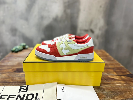 FENDI SNEAKER