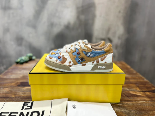 FENDI SNEAKER