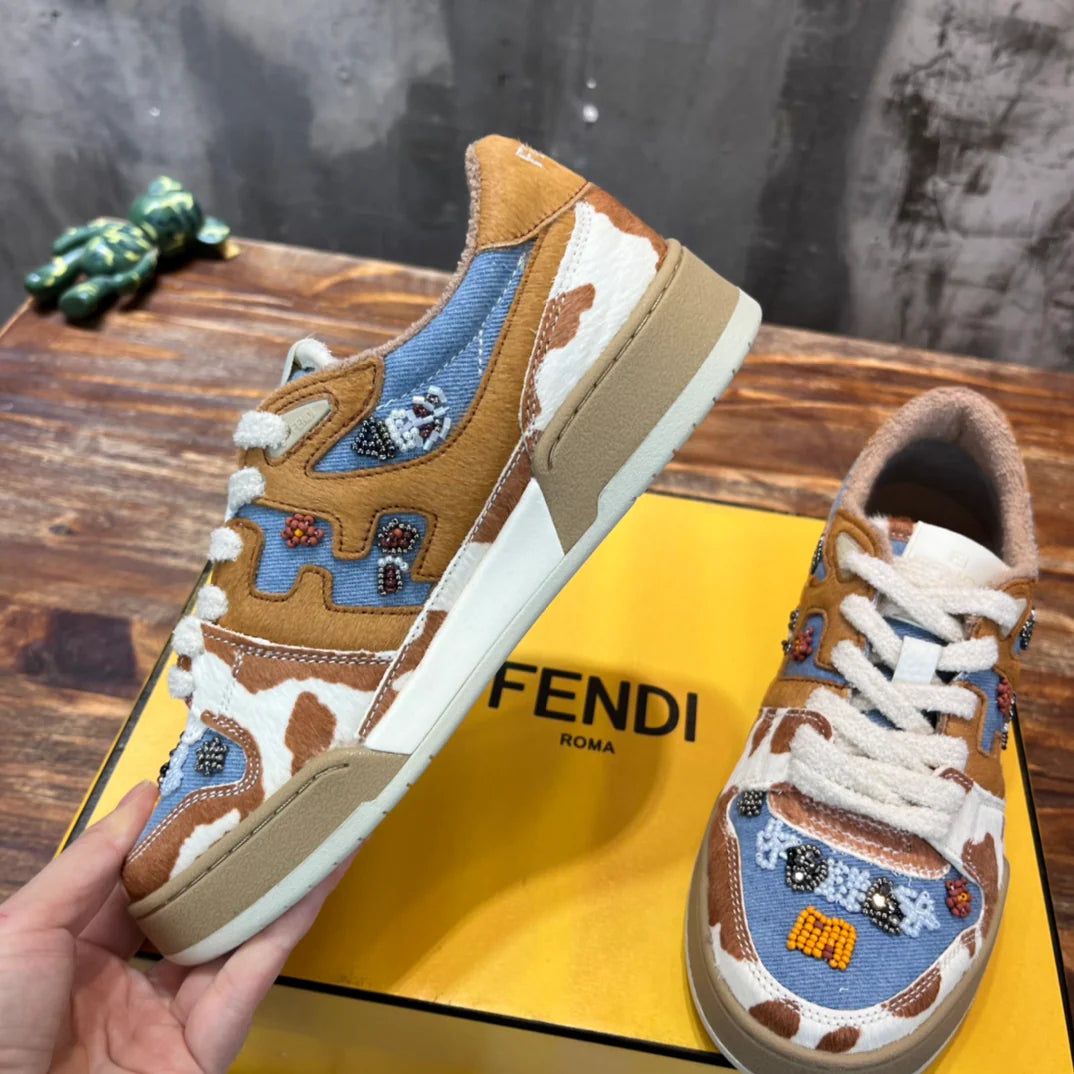 FENDI SNEAKER