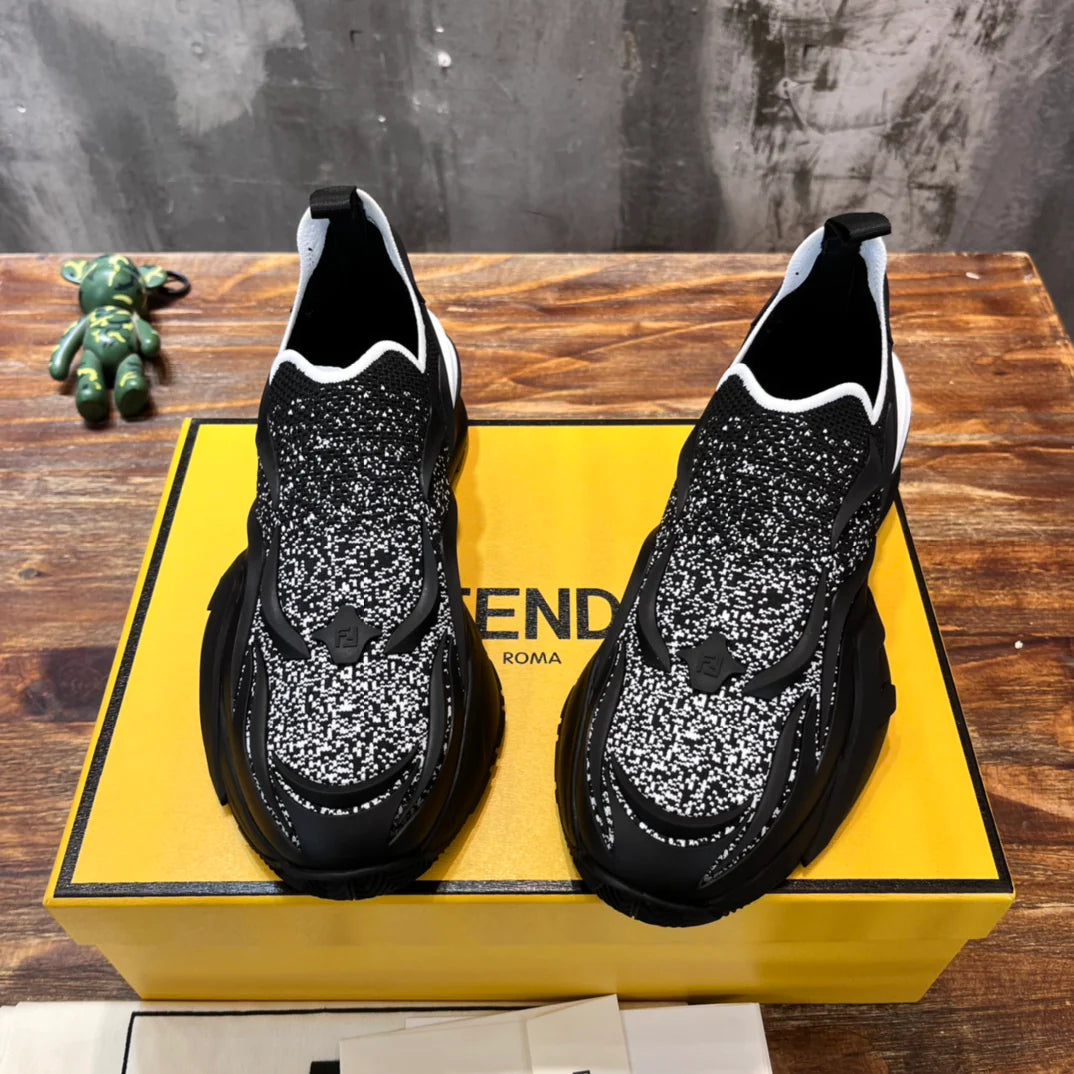 FENDI SNEAKER