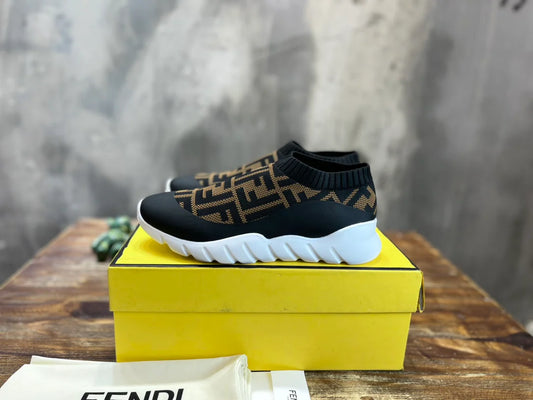 FENDI SNEAKER