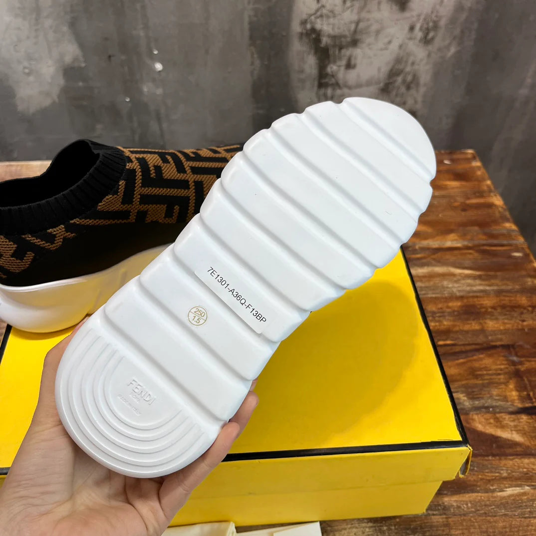 FENDI SNEAKER