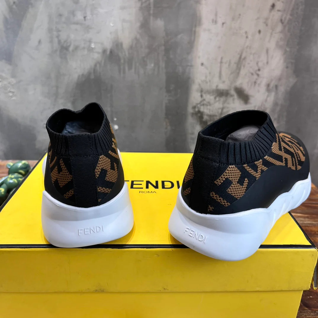 FENDI SNEAKER
