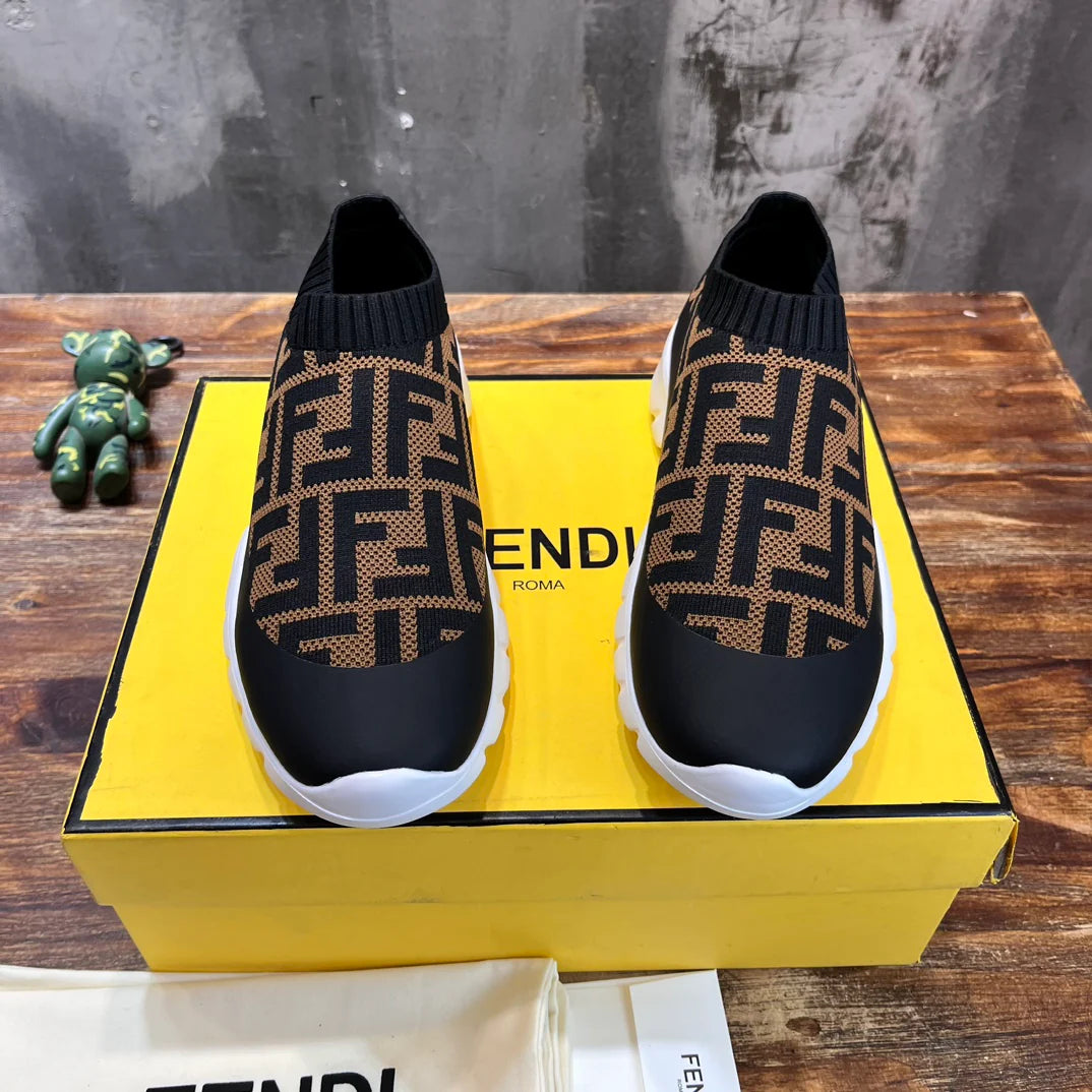FENDI SNEAKER