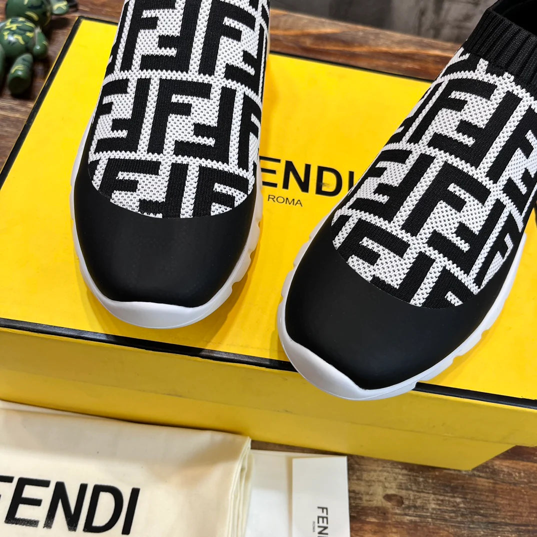 FENDI SNEAKER