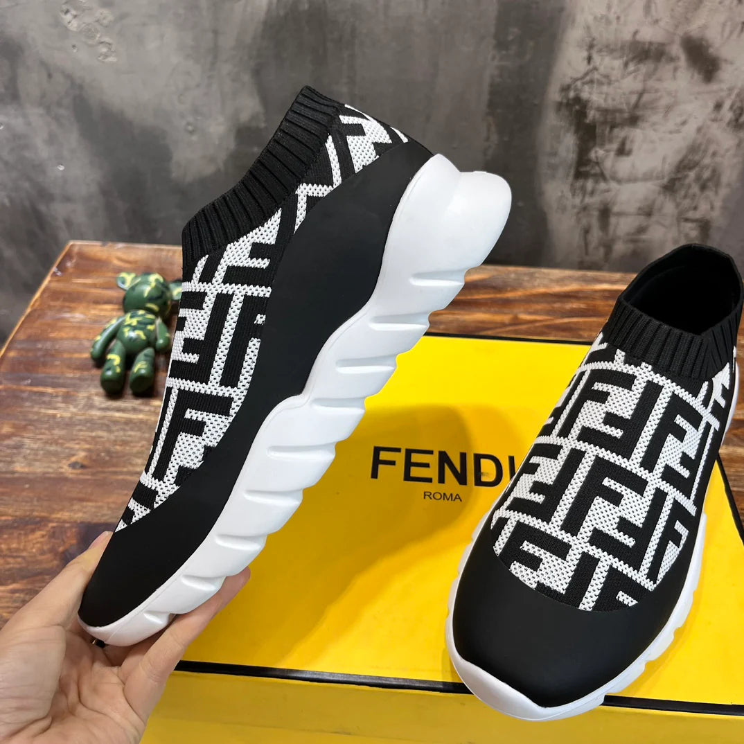 FENDI SNEAKER