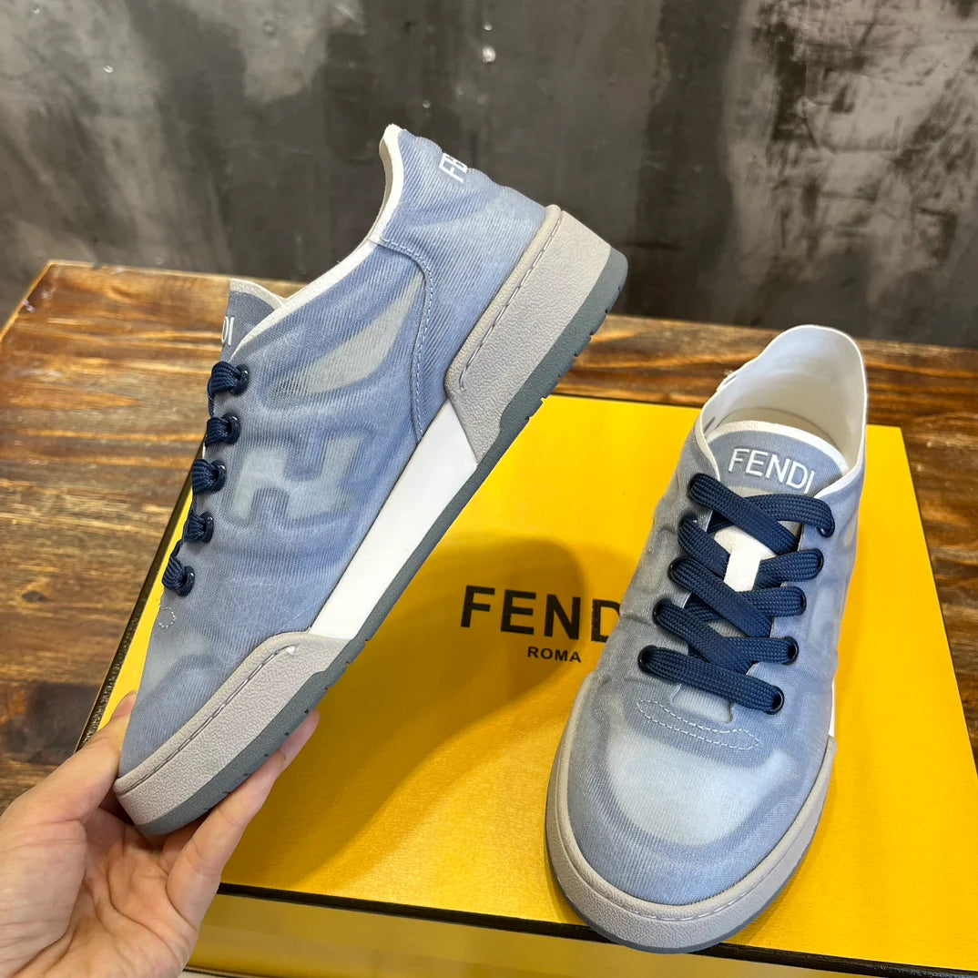 FENDI SNEAKER