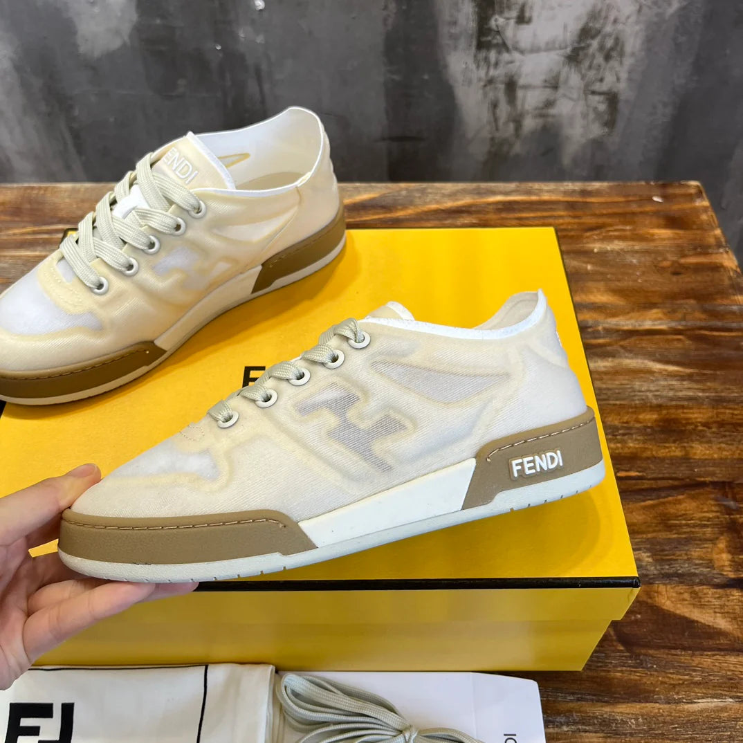 FENDI SNEAKER