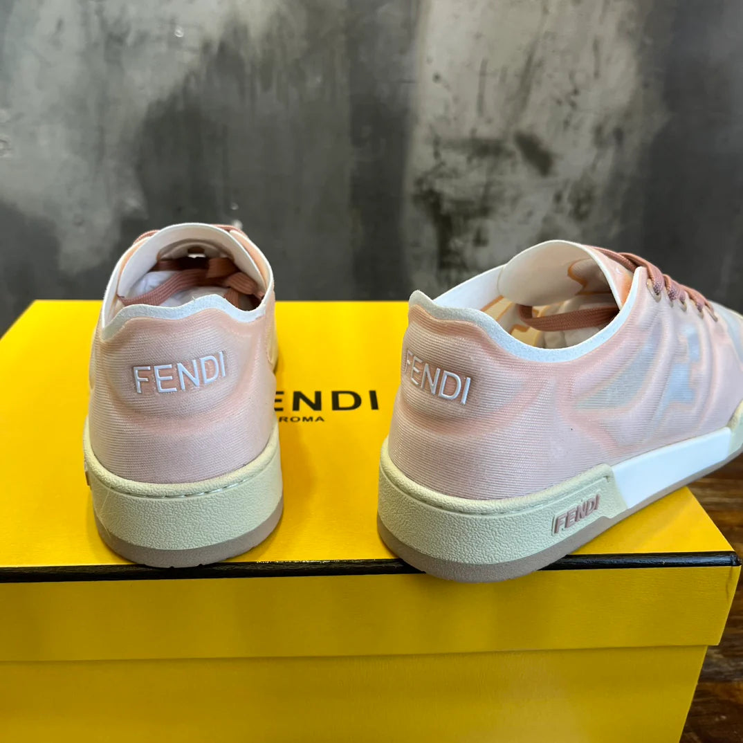 FENDI SNEAKER