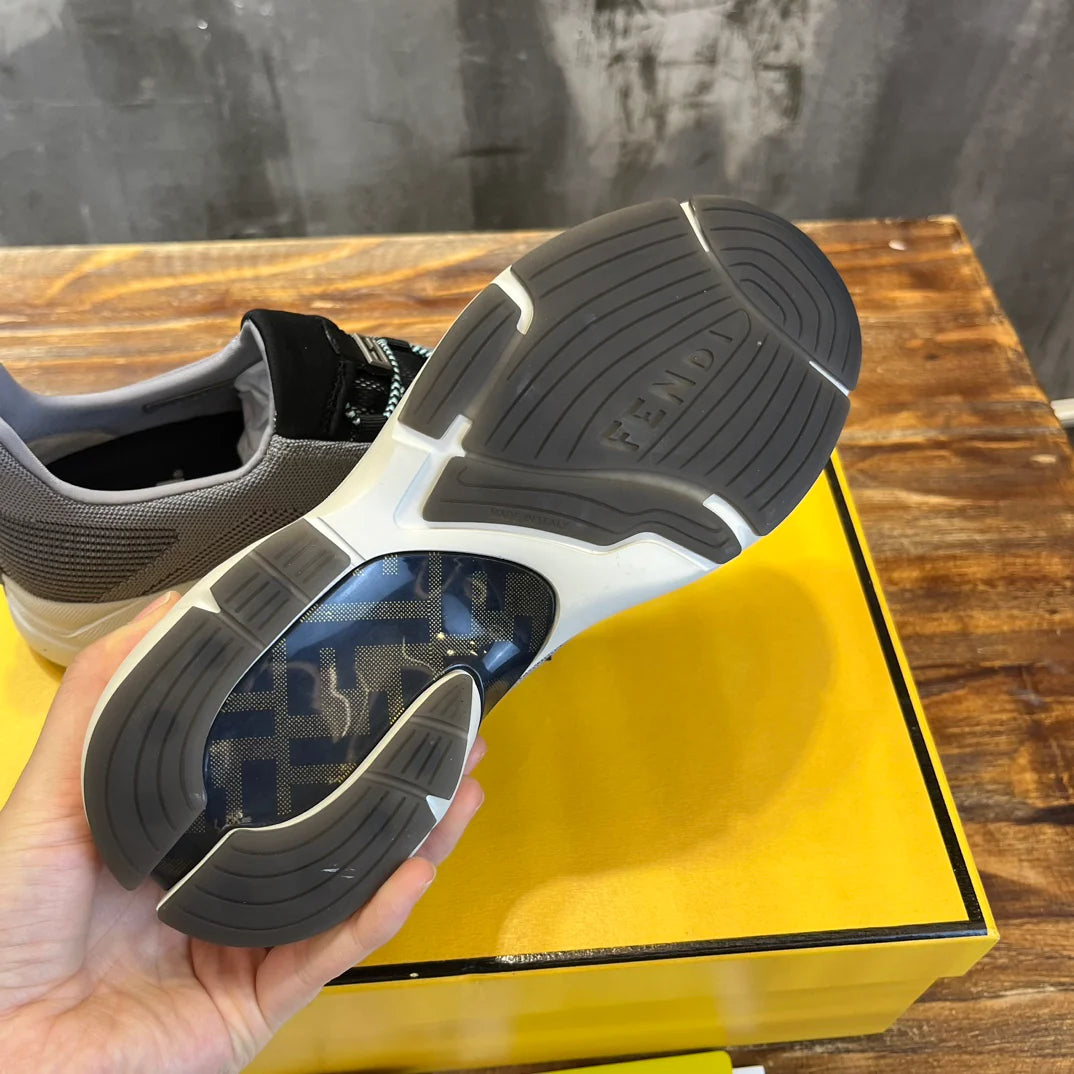 FENDI SNEAKER