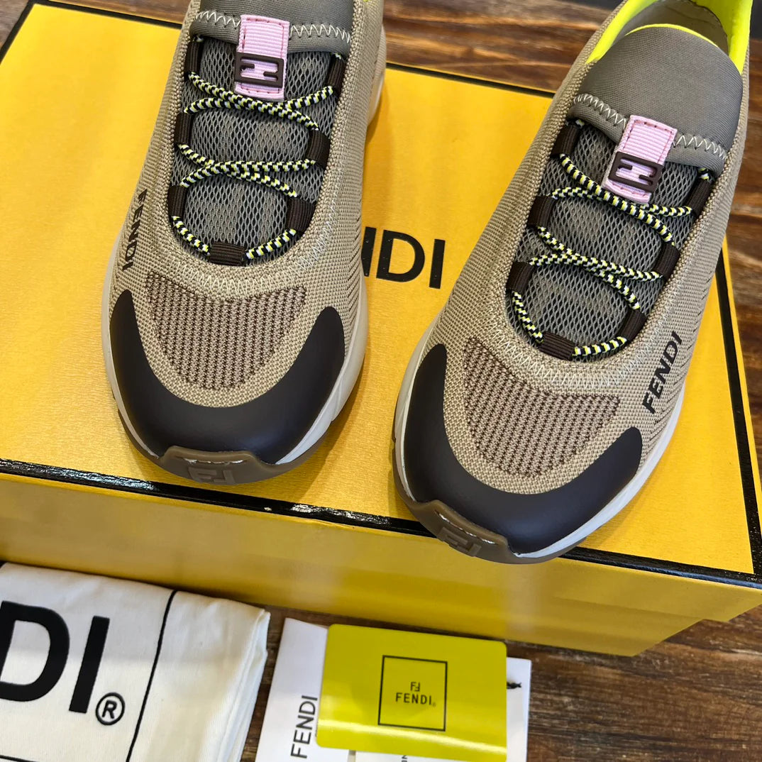FENDI SNEAKER
