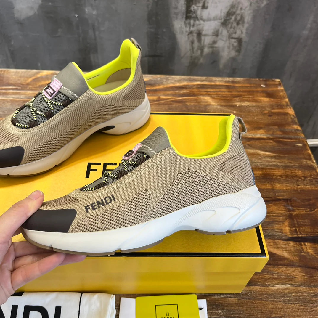 FENDI SNEAKER