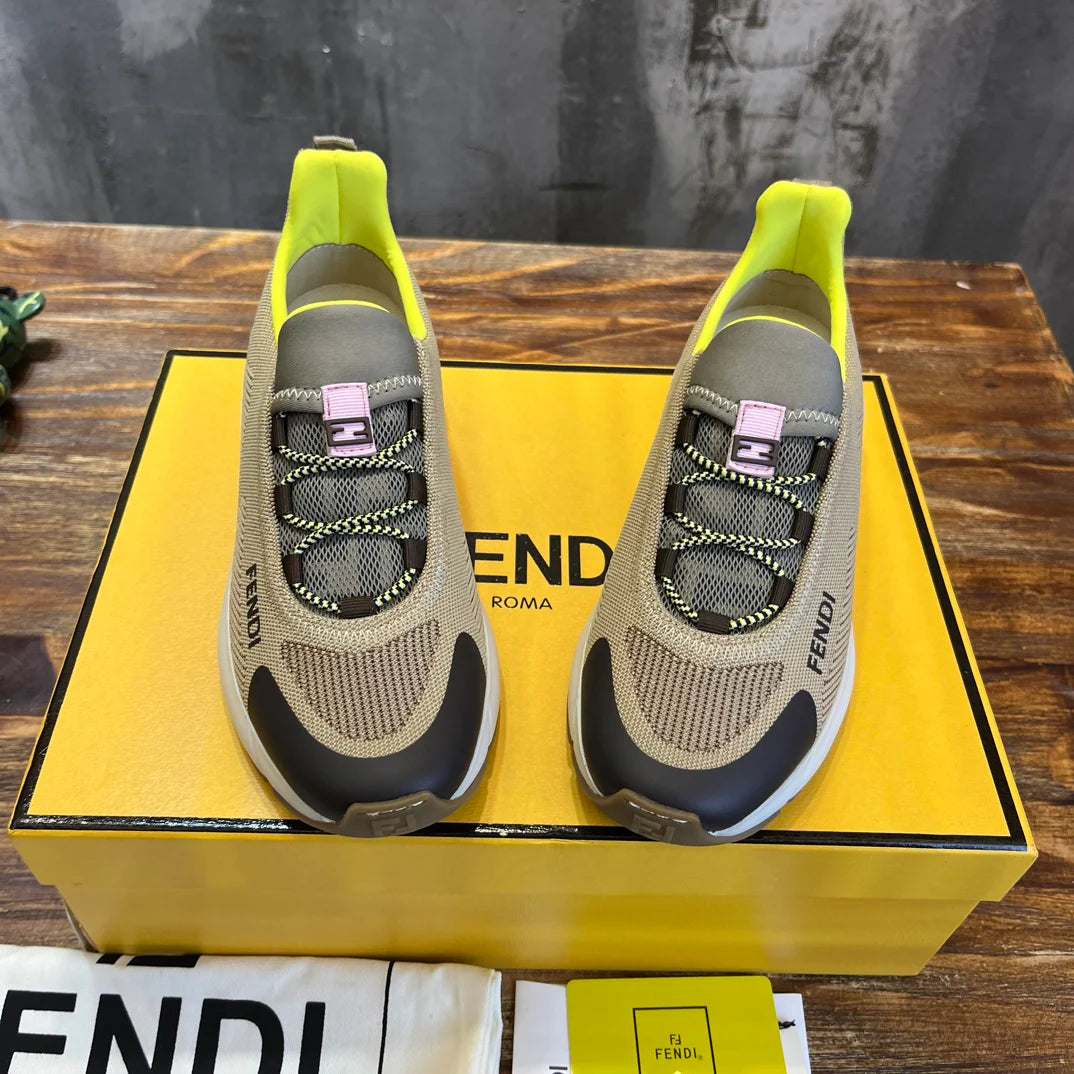 FENDI SNEAKER