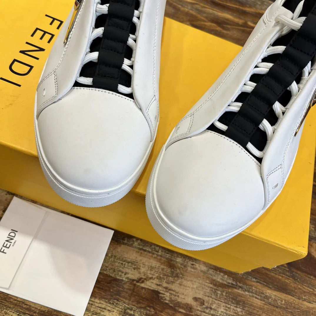 FENDI SNEAKER