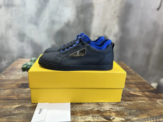 FENDI SNEAKER