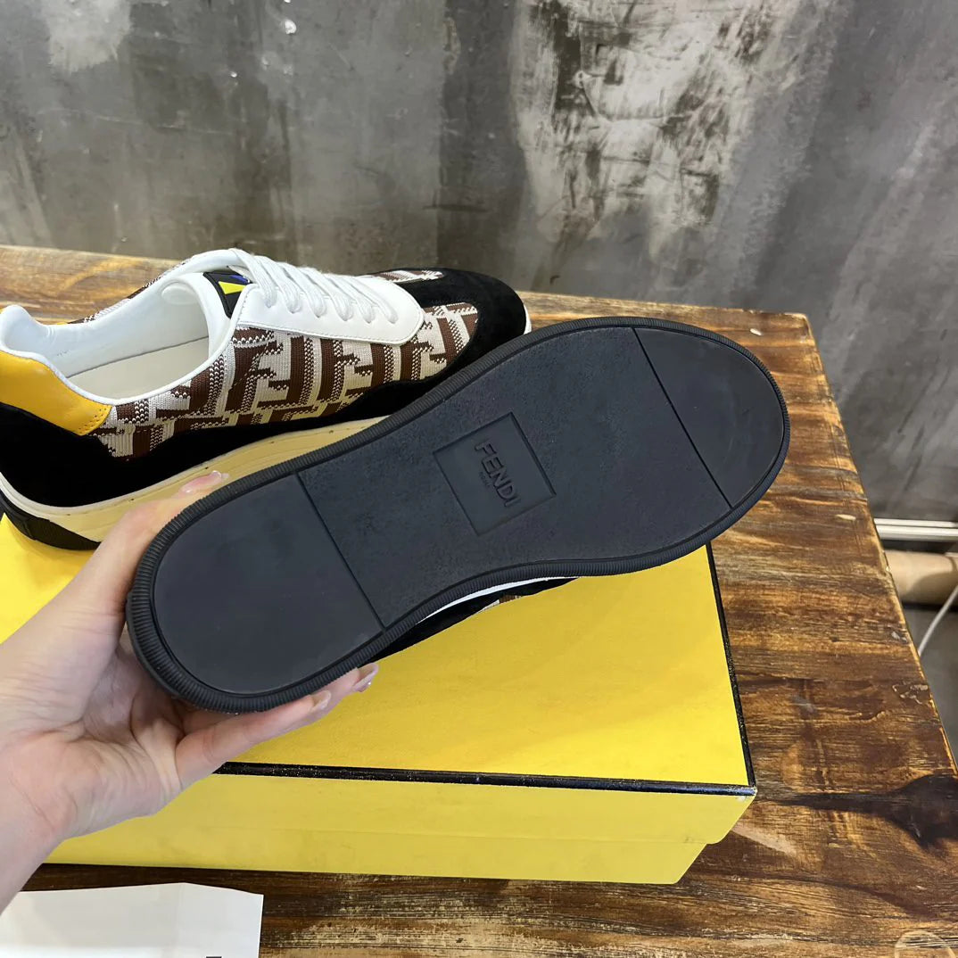 FENDI SNEAKER