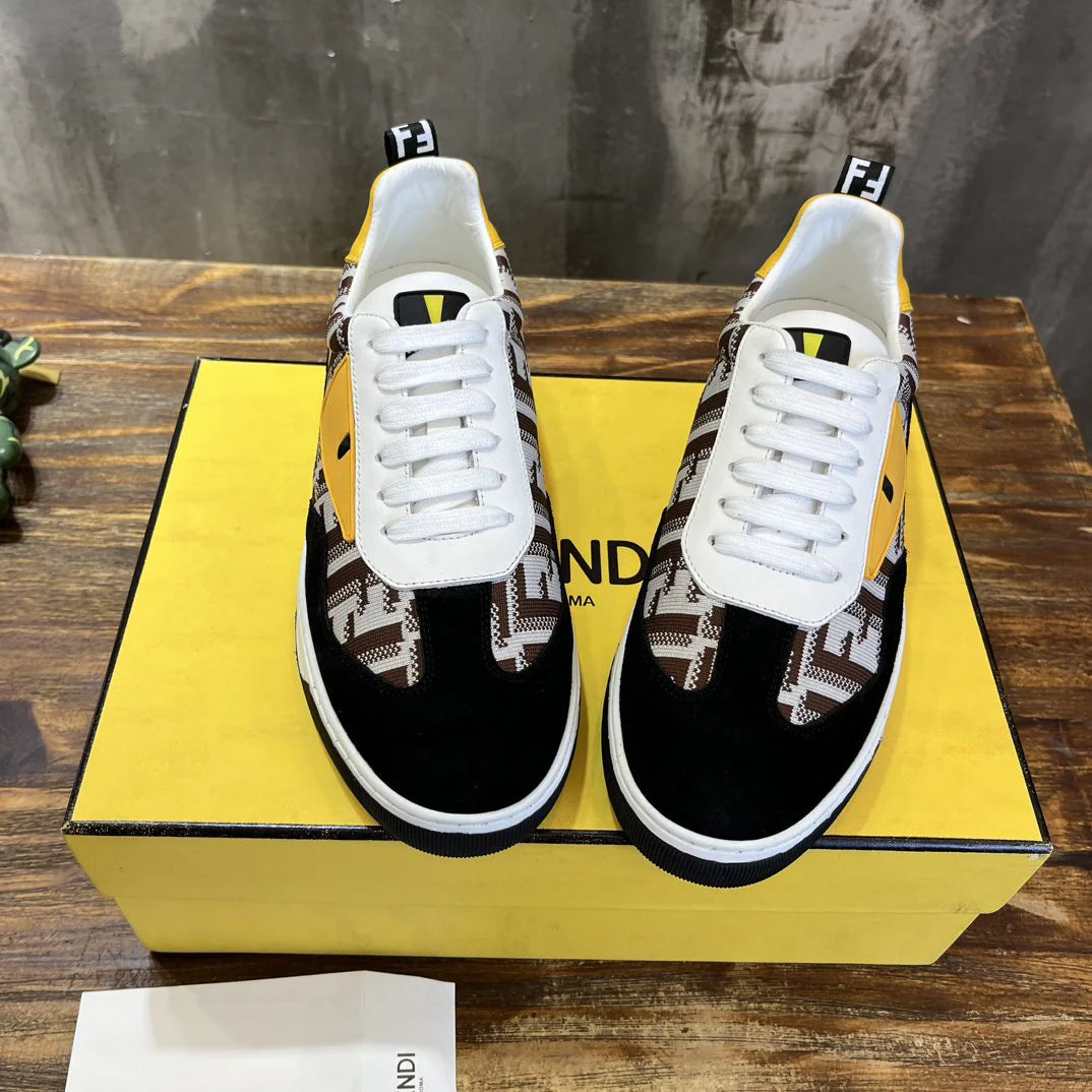 FENDI SNEAKER