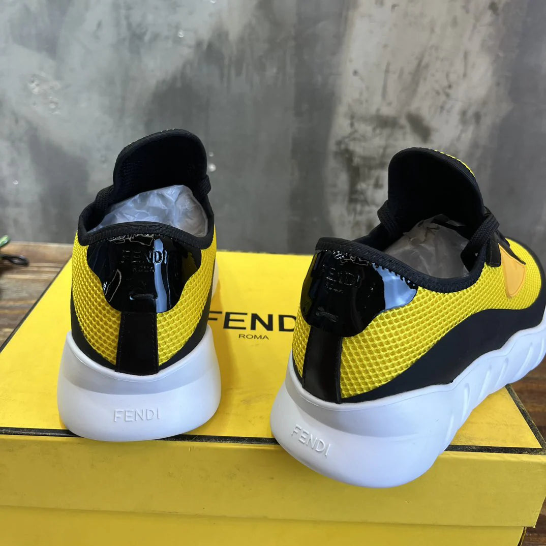 FENDI SNEAKER