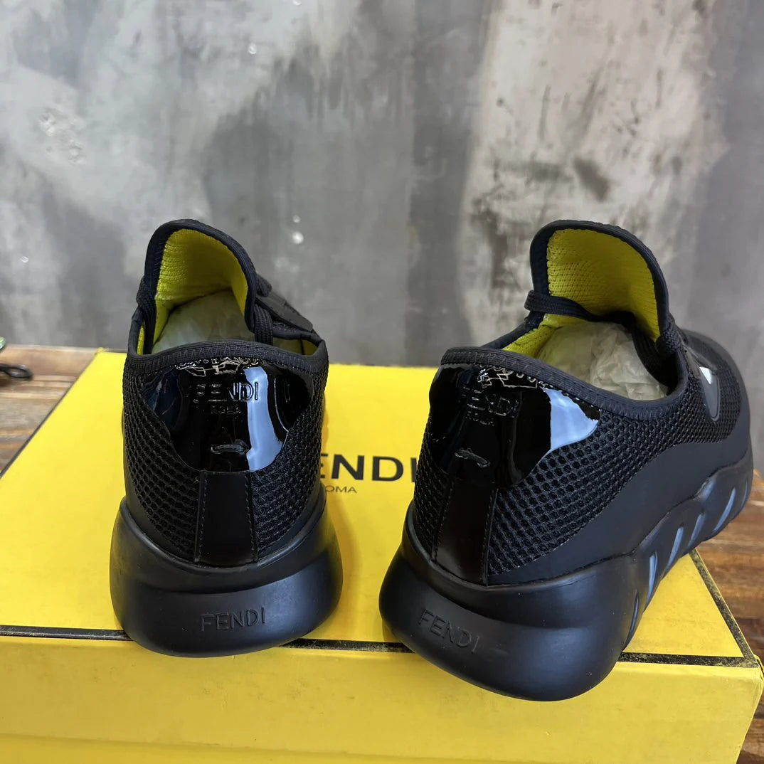FENDI SNEAKER