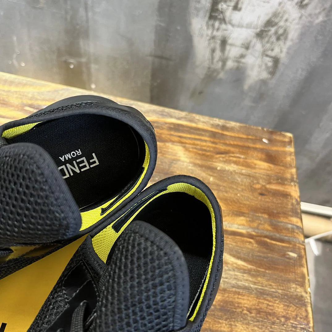 FENDI SNEAKER