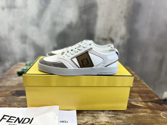 FENDI SNEAKER