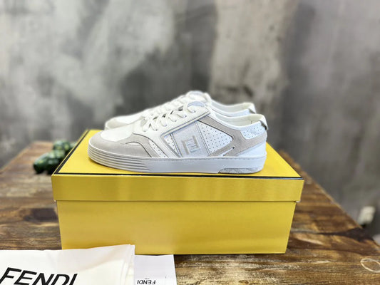 FENDI SNEAKER