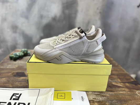 FENDI SNEAKER