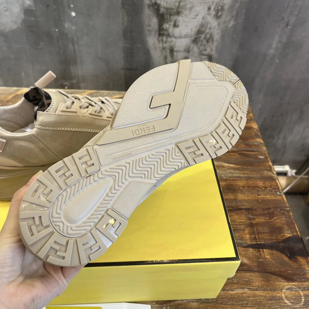 FENDI SNEAKER