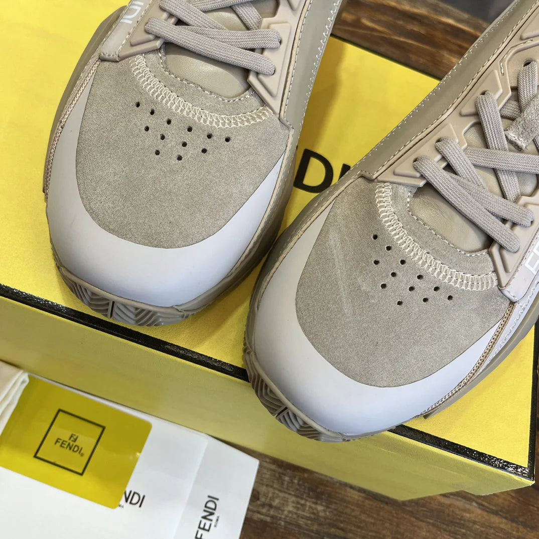 FENDI SNEAKER