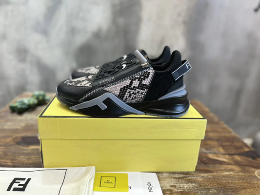 FENDI SNEAKER