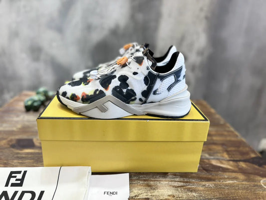 FENDI SNEAKER