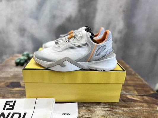 FENDI SNEAKER