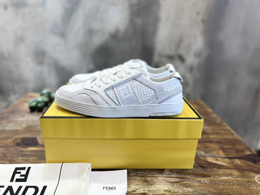 FENDI SNEAKER