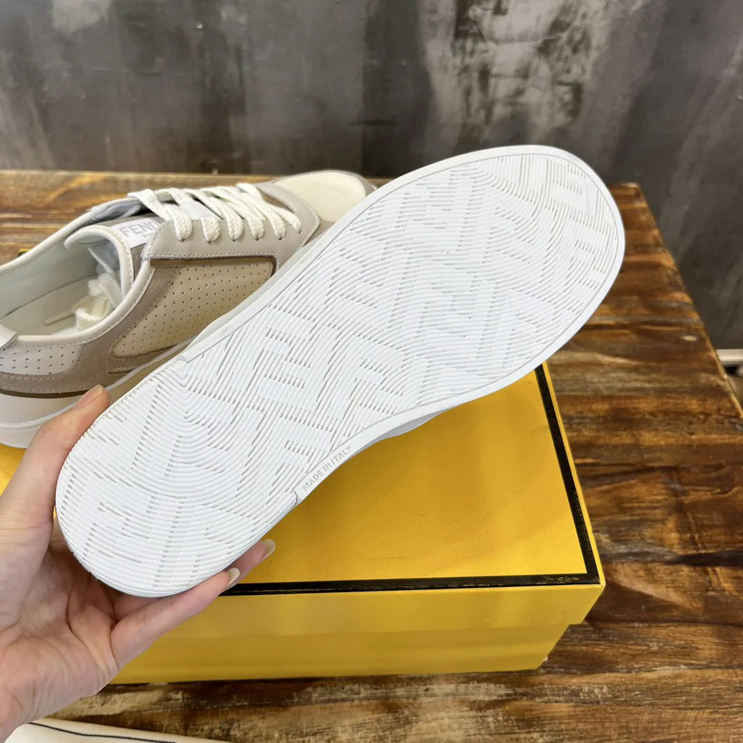 FENDI SNEAKER