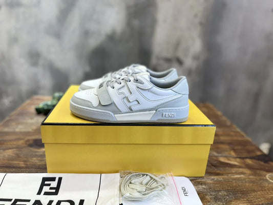 FENDI SNEAKER