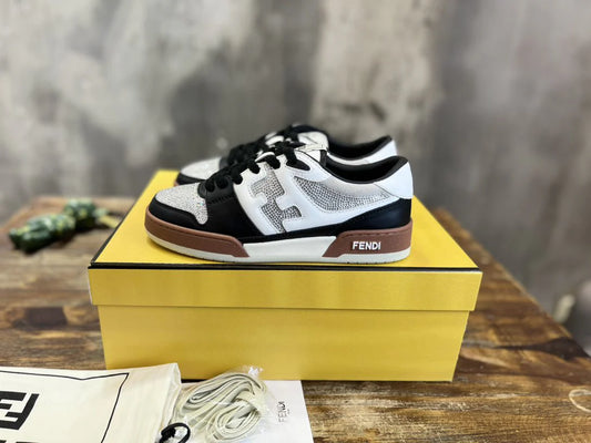 FENDI SNEAKER