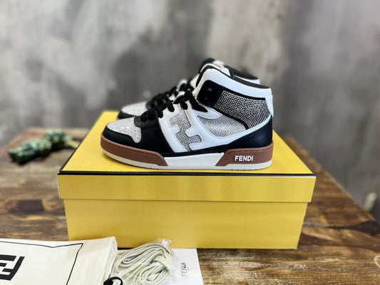 FENDI SNEAKER