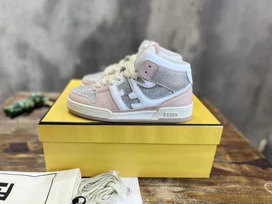 FENDI SNEAKER