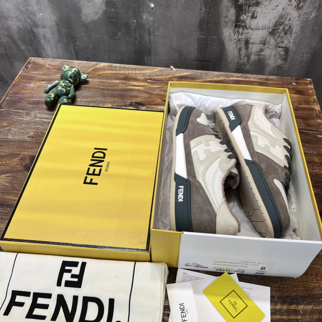 FENDI SNEAKER