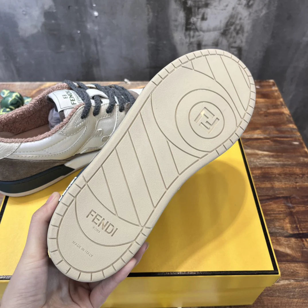 FENDI SNEAKER