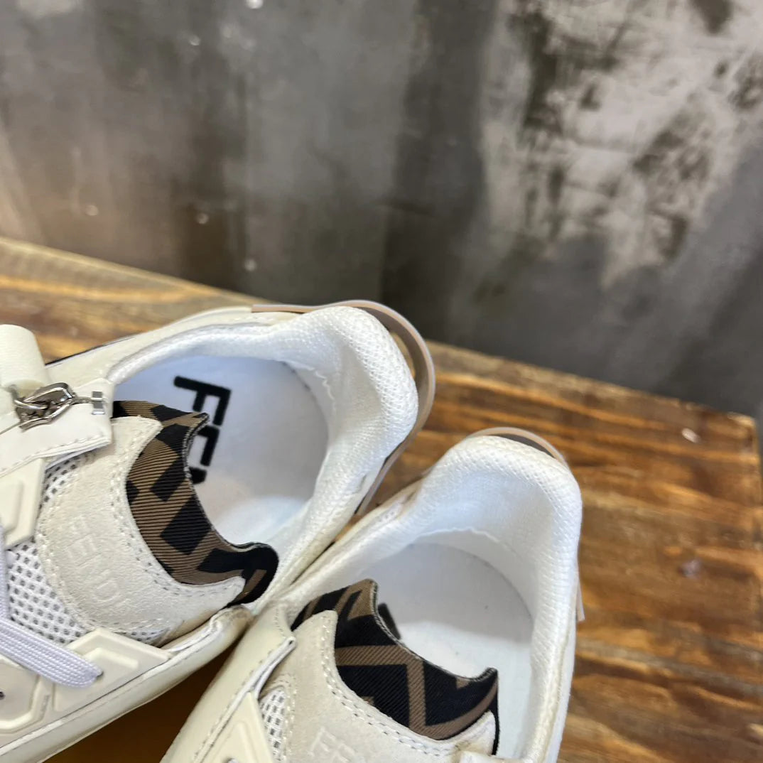 FENDI SNEAKER
