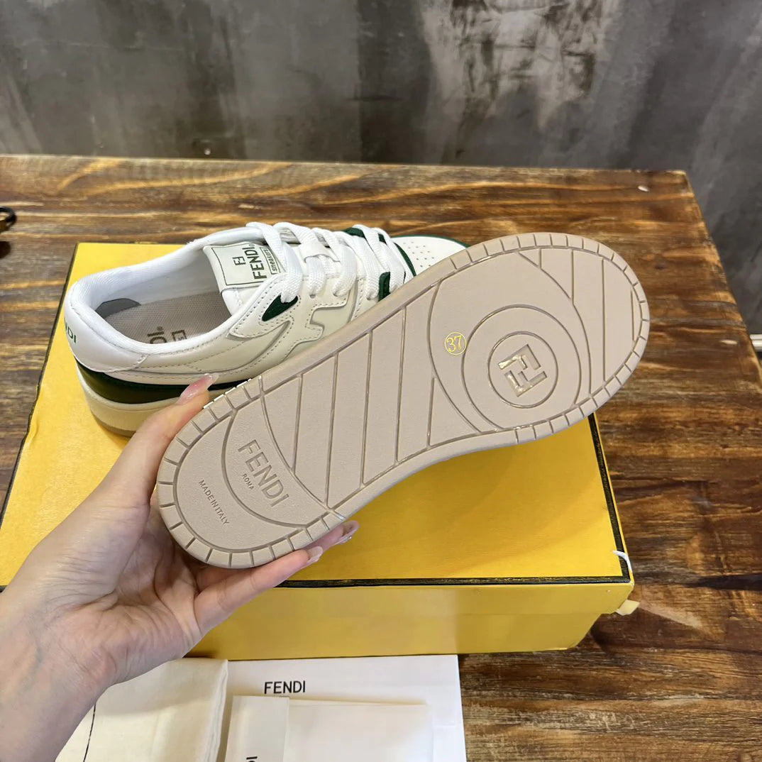 FENDI SNEAKER
