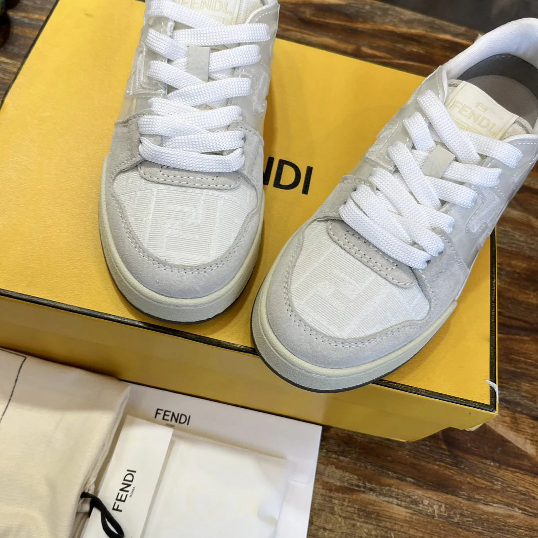 FENDI SNEAKER