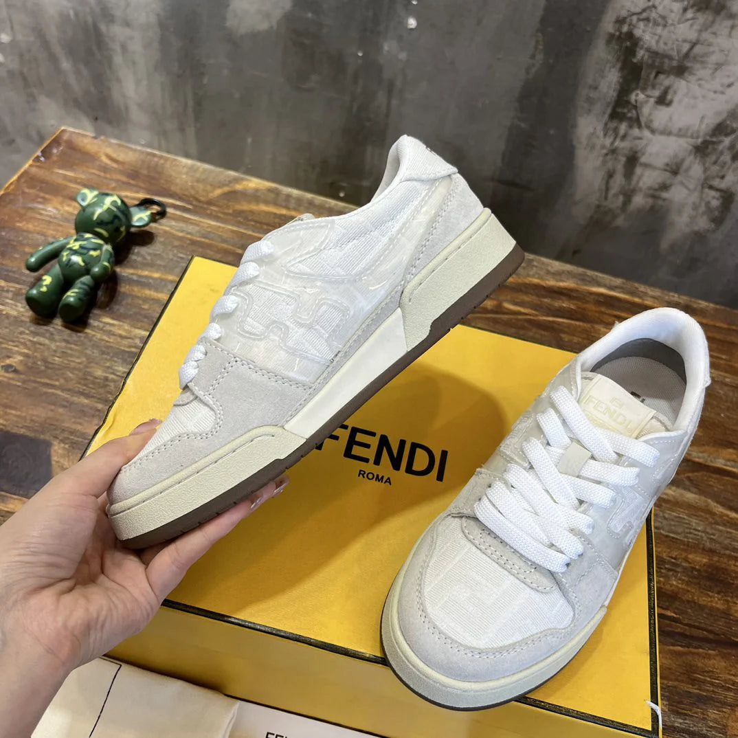 FENDI SNEAKER