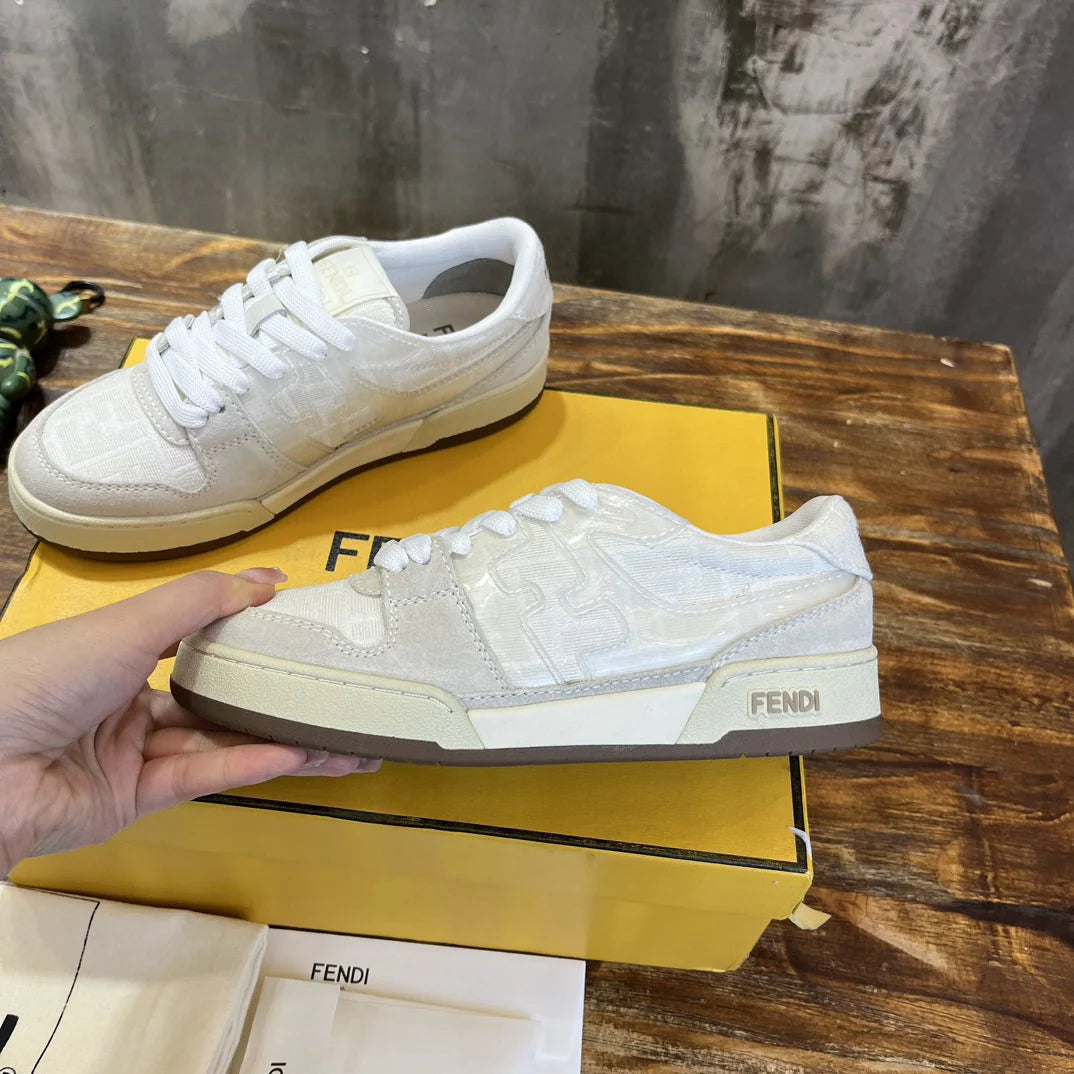 FENDI SNEAKER