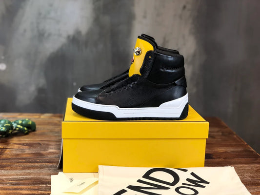 FENDI SNEAKER