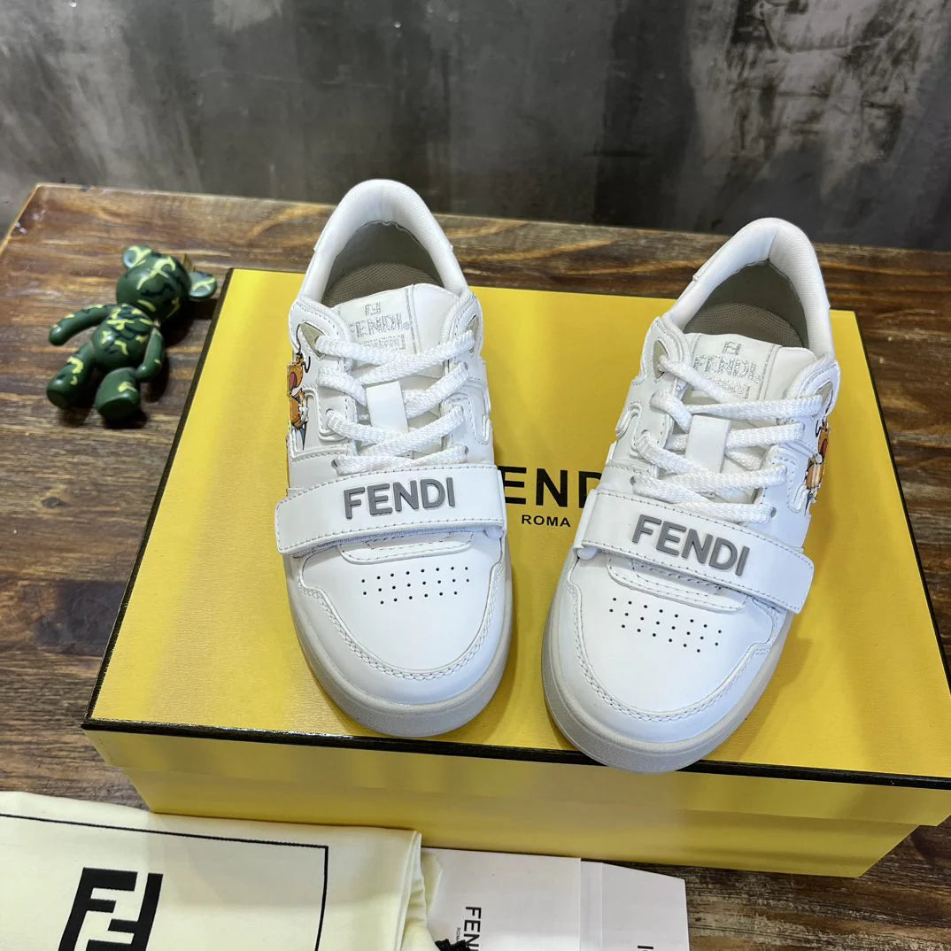 FENDI SNEAKER