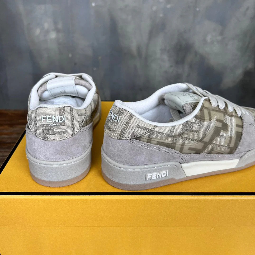 FENDI SNEAKER