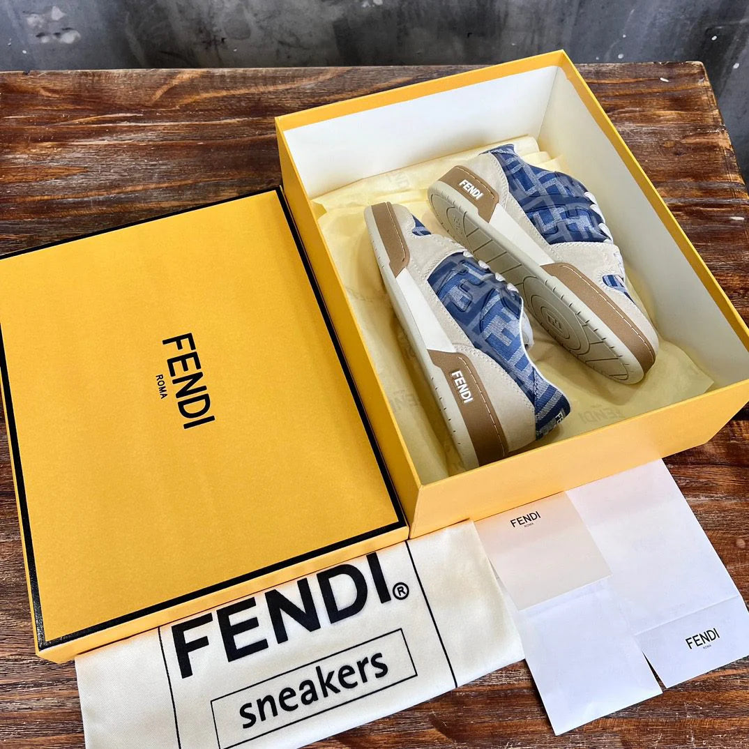 FENDI SNEAKER